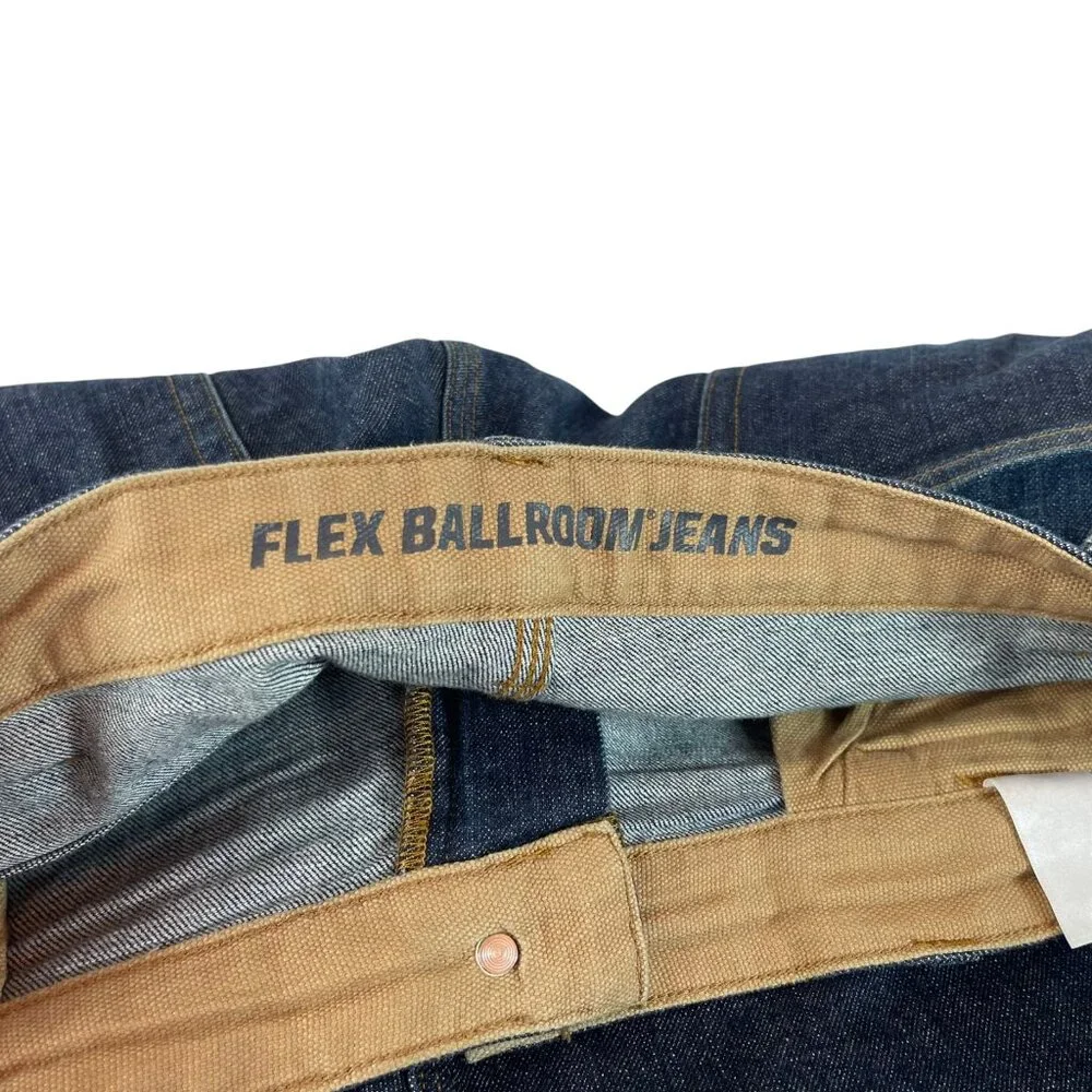Duluth Flex Ballroom Jeans Mens 40 x 30‎ Blue Cargo Pockets Relaxed